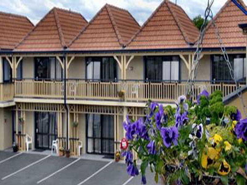 Cable Court 4* Dunedin